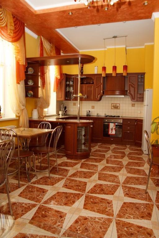 Gostynniy Dvir Hostel Tarnopol Zewnętrze zdjęcie